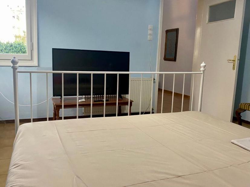 Tiffany'S 5' Min From Airport Apartment Spáta Екстериор снимка